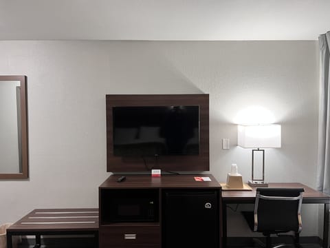 Comfort Double Room | Free WiFi, bed sheets