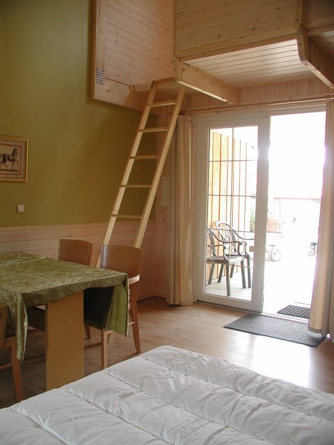 Classic Apartment | Free WiFi