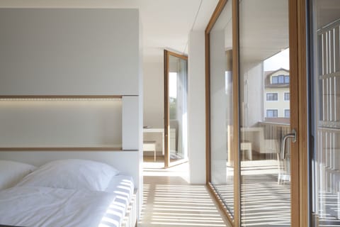 Family Apartment | Hypo-allergenic bedding available, desk, iron/ironing board (on request)