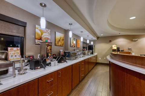 Free daily full breakfast