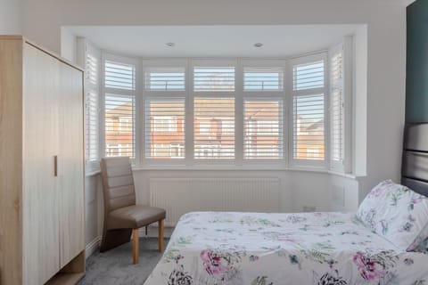 Shared Dormitory, 1 Bedroom, City View | 1 bedroom, WiFi