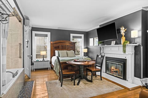 Superior Room, 1 Queen Bed, Jetted Tub | Pillowtop beds, individually decorated, individually furnished