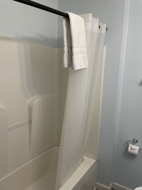 Double Room, Pool Access, Lake View | Free WiFi, bed sheets