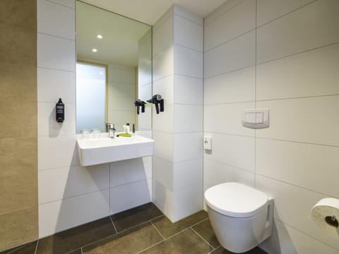 Desk, laptop workspace, soundproofing, iron/ironing board