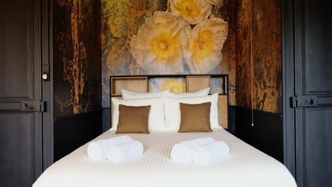 The Apartment | Free WiFi, bed sheets