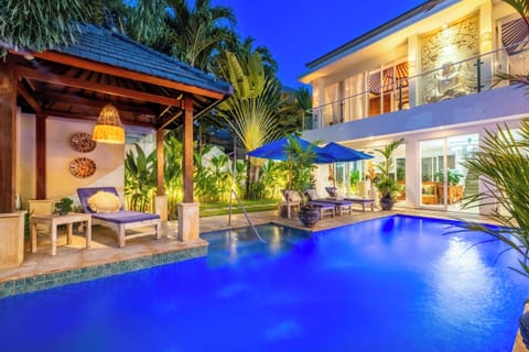 Luxury Villa, 4 Bedrooms, Smoking, Pool View | Premium bedding, free minibar items, in-room safe, soundproofing