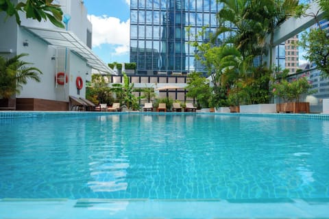 Outdoor pool, sun loungers