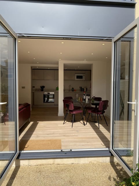 House | 2 bedrooms, WiFi