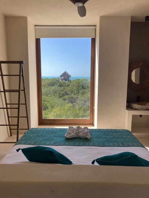 Suite (Cielo) | Individually decorated, individually furnished, free WiFi, bed sheets