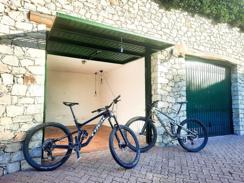 Apartment | 1 bedroom, iron/ironing board, WiFi