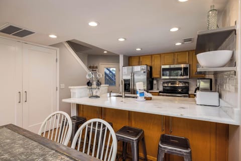 Condo, Multiple Beds, Balcony, Pool View | Private kitchen | Coffee/tea maker