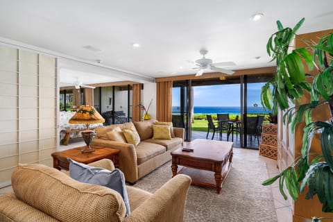Condo, Multiple Beds (Keauhou Kona Surf & Racquet Club #4-1) | Living area