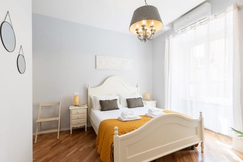 City Apartment | 2 bedrooms, iron/ironing board, free WiFi, bed sheets