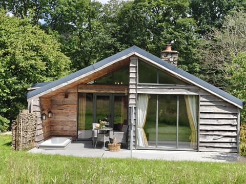 Cottage | Front of property