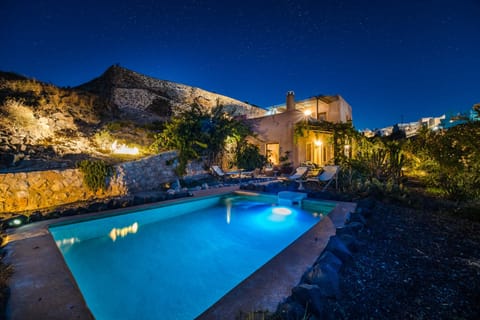Private pool