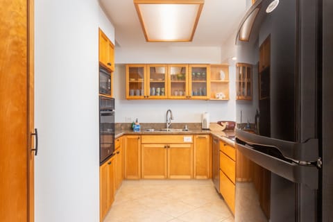 Condo, 2 Bedrooms | Private kitchen | Fridge, oven, toaster