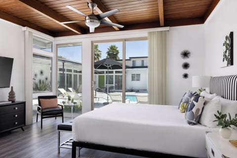 Deluxe Suite, 1 Bedroom | View from room