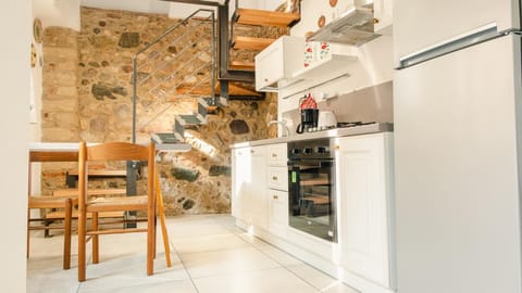 House | 1 bedroom