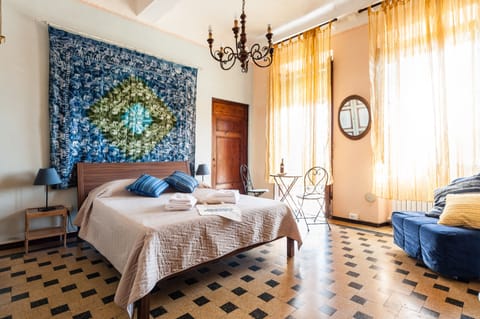 City Triple Room, City View | Street view