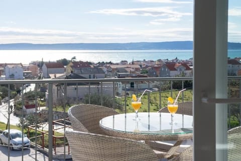 Apartment, 2 Bedrooms, Balcony, City View | Balcony