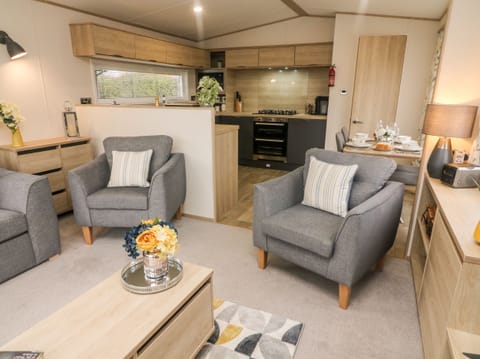 Cottage | Living room | TV, DVD player