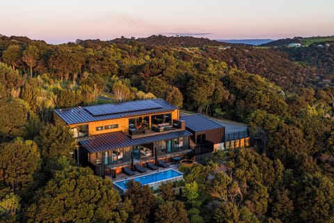 Luxury Villa | 5 bedrooms, premium bedding, pillowtop beds, individually decorated