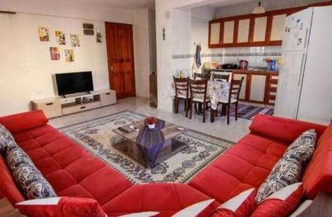 Classic Condo | Living area | TV