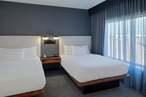 Suite, 1 Bedroom | Desk, laptop workspace, iron/ironing board, free cribs/infant beds