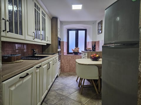 1+1 Standard Flat | Private kitchen | Mini-fridge