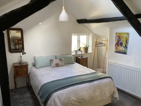 Deluxe Double Room, Ensuite, Courtyard View (Protea Suite) | 1 bedroom