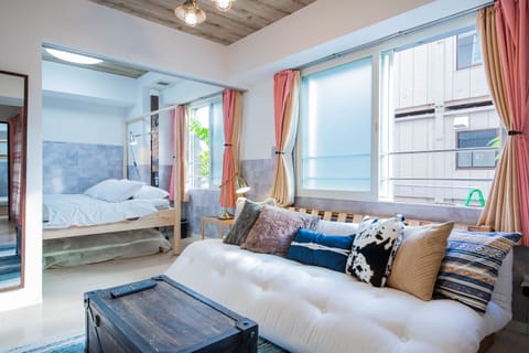Apartment | Living area | Flat-screen TV