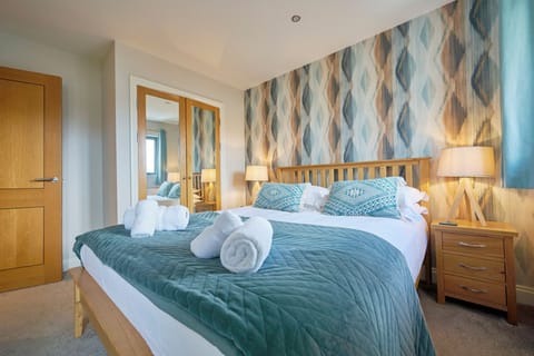 Cottage | 3 bedrooms, individually decorated, individually furnished