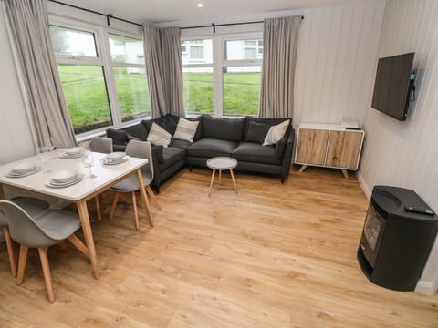 Cottage | Living room