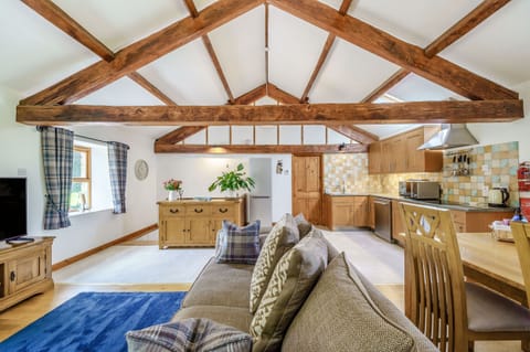 Cottage | 1 bedroom, individually decorated, individually furnished, free WiFi