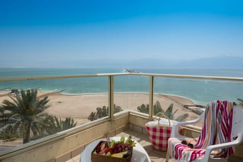 Junior Room | Balcony