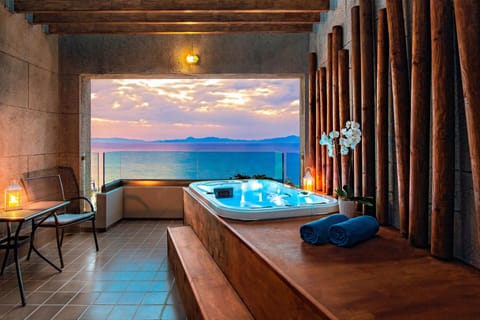 Aqua Premium Room, Sea View, 1 King Bed | Premium bedding, memory foam beds, minibar, in-room safe