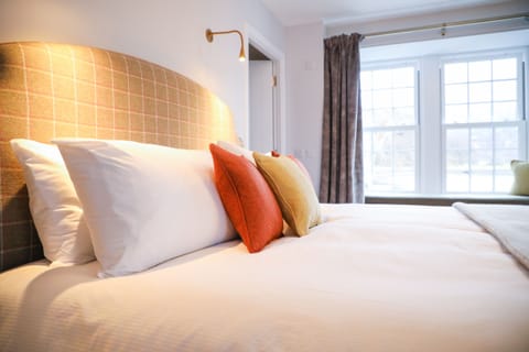 Superior Double Room, Ensuite, Sea View | Free WiFi