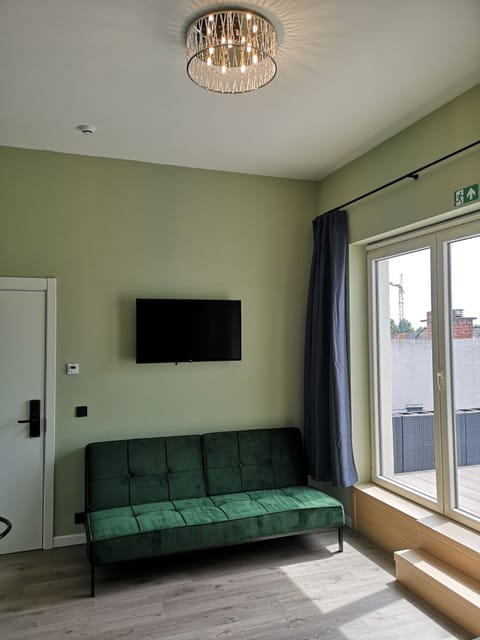 Premium bedding, minibar, in-room safe, individually decorated