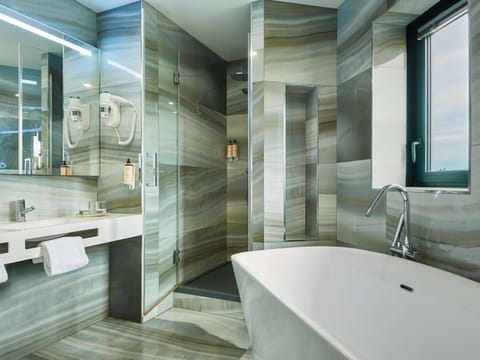 In-room safe, desk, blackout drapes, soundproofing