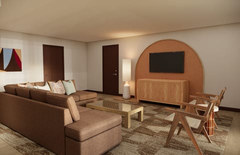 Suite (Serenity) | Hypo-allergenic bedding, pillowtop beds, desk, laptop workspace