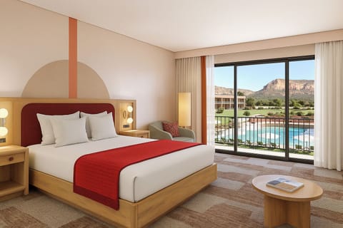 Hypo-allergenic bedding, pillowtop beds, desk, laptop workspace