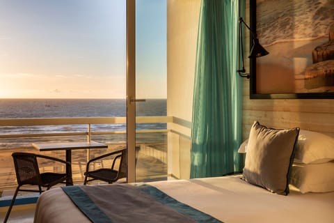 Comfort Room, 1 King Bed, Non Smoking, Sea View (Twin bed on request) | View from room