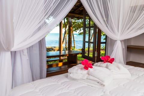 House | Egyptian cotton sheets, minibar, in-room safe, free WiFi