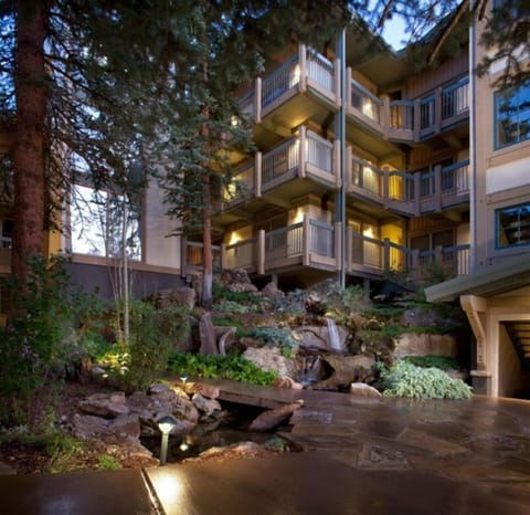 Condo (Ski In, Ski Out 2 Bedroom Gold-Rated ) | Exterior