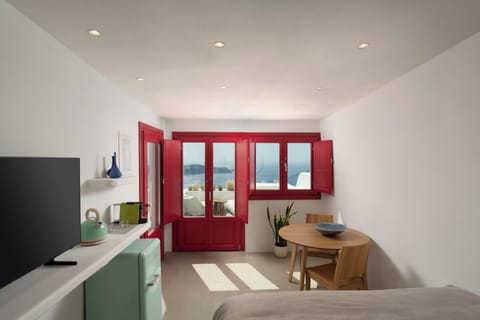 Egyptian cotton sheets, premium bedding, in-room safe, blackout drapes