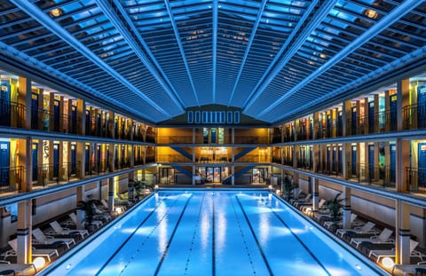 Indoor pool, outdoor pool, sun loungers, lifeguards on site