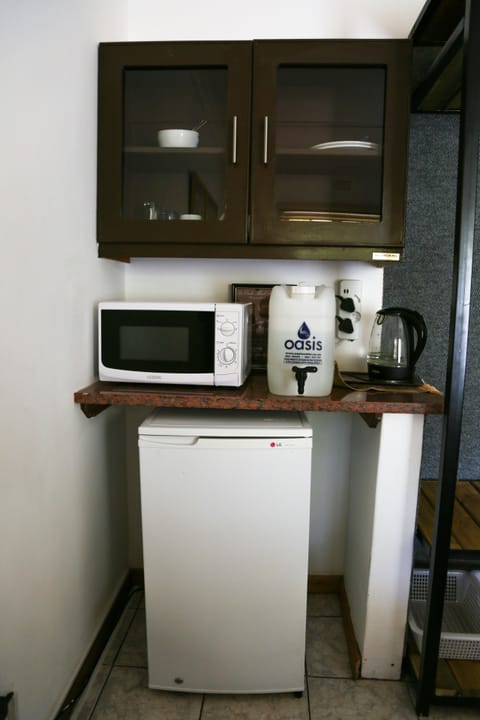 Classic Double Room | Private kitchenette | Fridge, microwave, coffee/tea maker, electric kettle