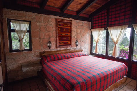 Cabin, 2 Bedrooms, Kitchen | In-room safe, free WiFi, bed sheets