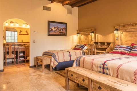 Deluxe Room | Premium bedding, in-room safe, individually decorated