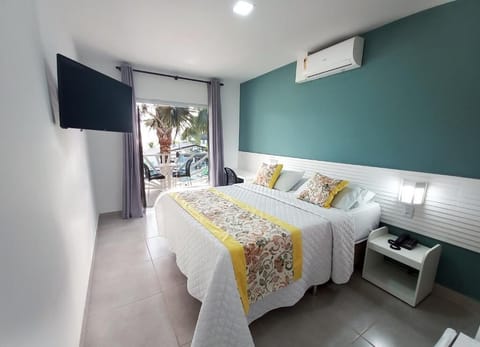Double Room, Sea View | In-room safe, iron/ironing board, free WiFi, bed sheets